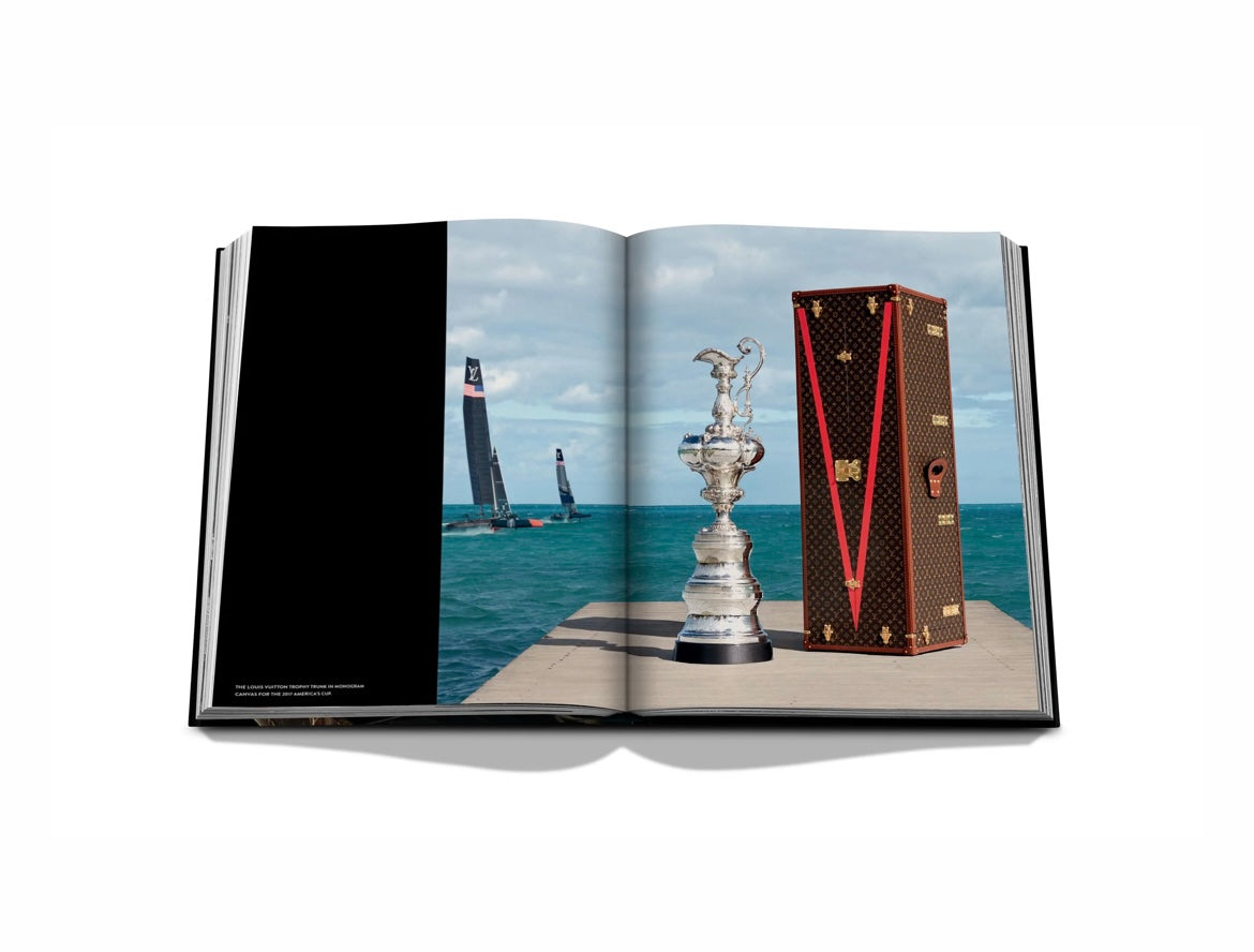 Louis Vuitton Trophy Trunks Book